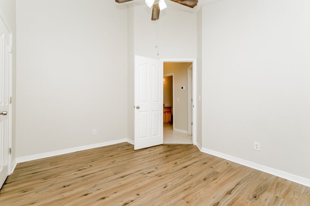 Building Photo - 1505 Scotch Pine Dr