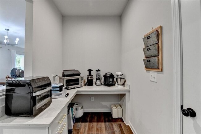 Building Photo - 5215 Wheeler Run Dr