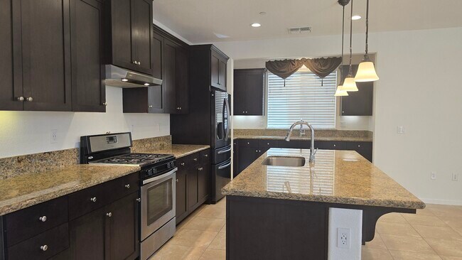 Building Photo - 18076 Calaveras Dr