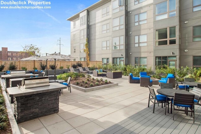 Building Photo - 180 Eastern Ave