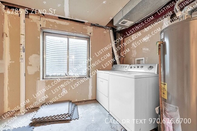 Building Photo - 4785 S Zeno St