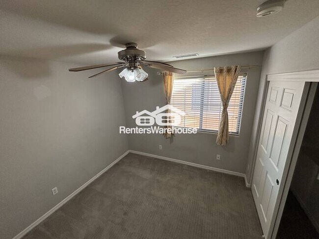 Building Photo - North Phoenix Oasis in a 3-BD Single Family House!