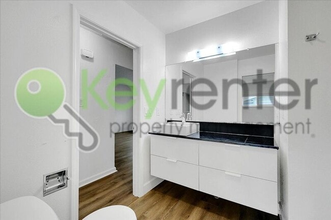 Building Photo - 3540 Grant Park Dr