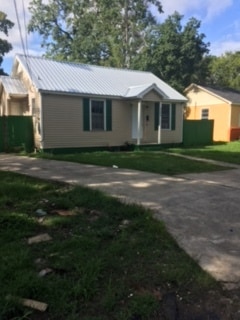 Building Photo - 5244 Wilmot St