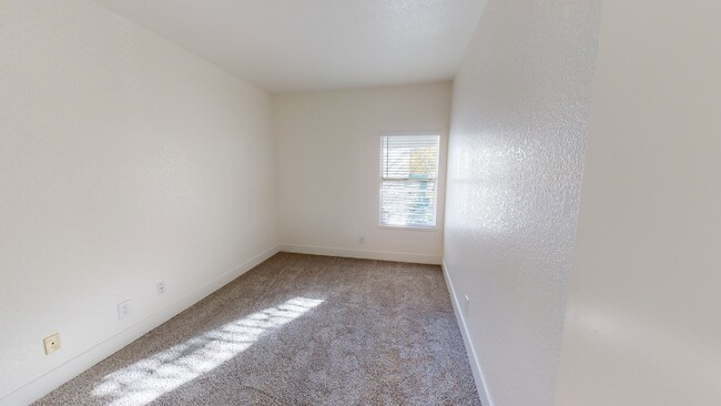 Bedroom - Copper Hill Apartments