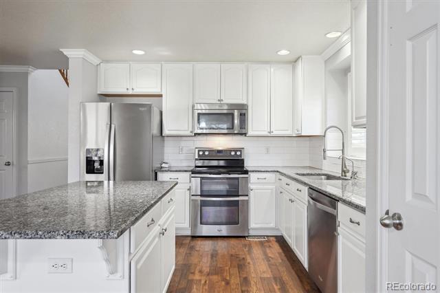 Building Photo - 9695 E 112th Dr