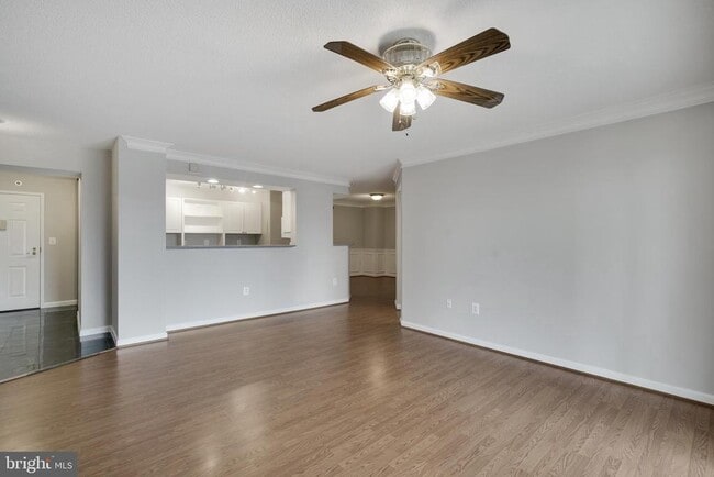 Building Photo - 2181 Jamieson Ave