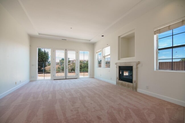 Building Photo - 26148 Legends Ct