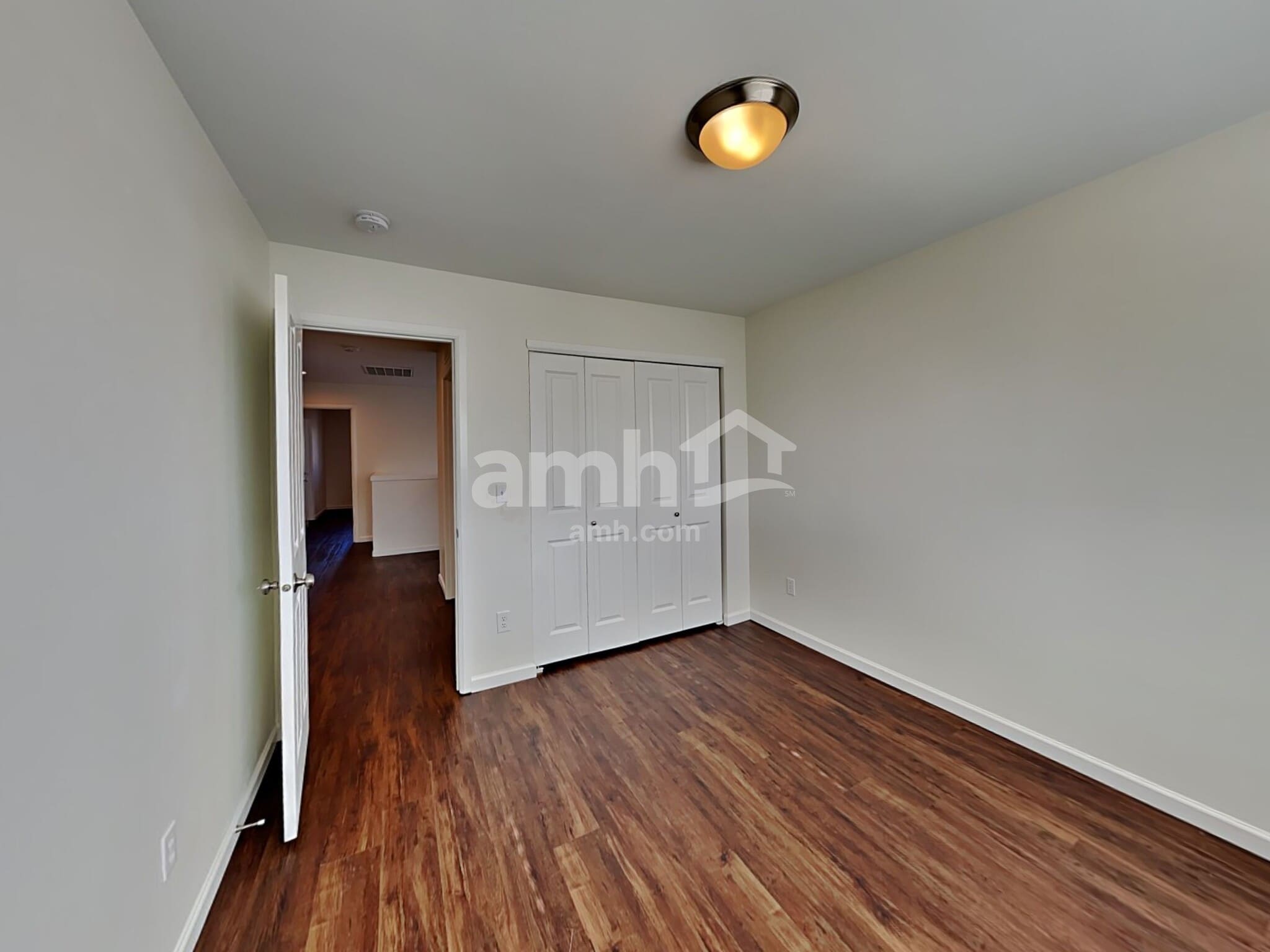 Building Photo - 5935 Colorado Ave SE