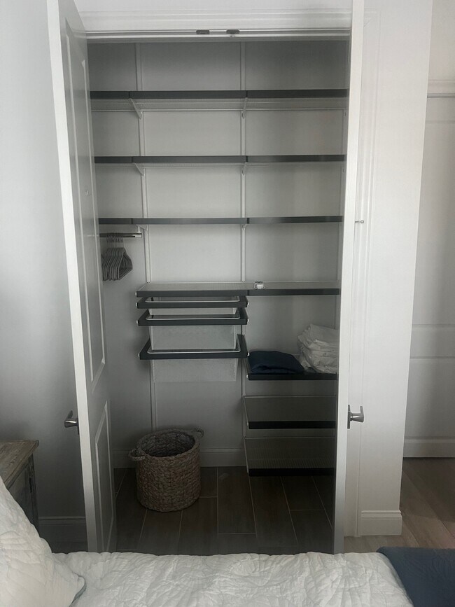 Building Photo - 11715 1st St E