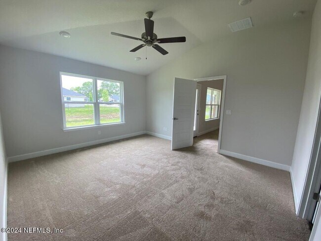 Building Photo - 7294 Gateway Ct