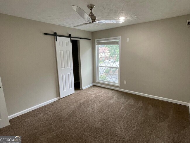 Building Photo - 3191 Abbeywood Dr