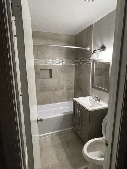 Guest Bath - 851 Vestavia Villa Ct