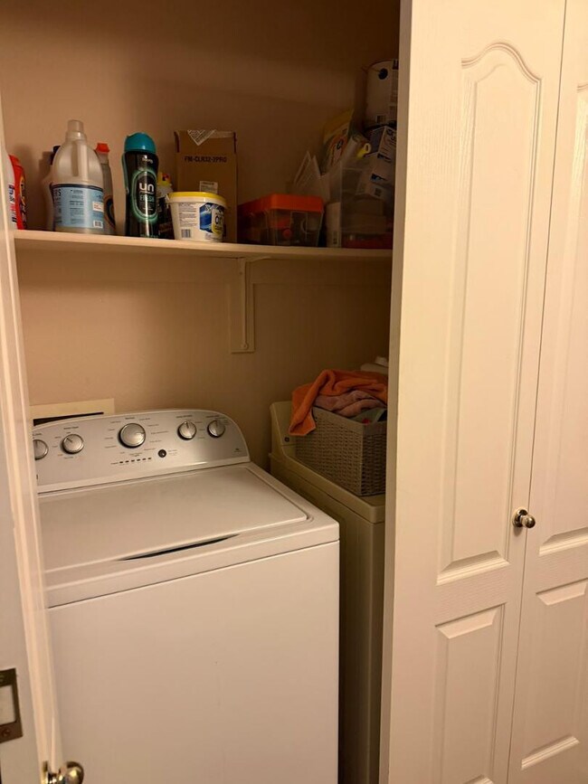 Building Photo - 4200 N 82nd St