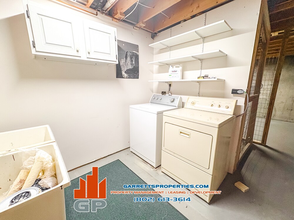 Building Photo - 243 Eastview Cir