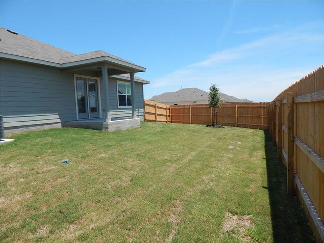 Building Photo - 1424 Fort Dessau Rd