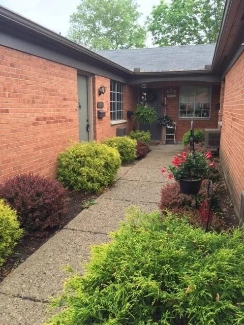 Building Photo - 5470 Dunmore Dr