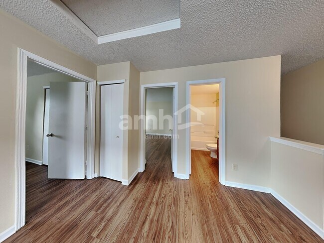 Building Photo - 1909 Beckwith Ln