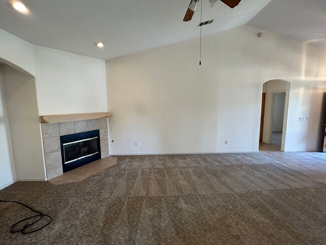 Building Photo - Solar, back house, single family home,