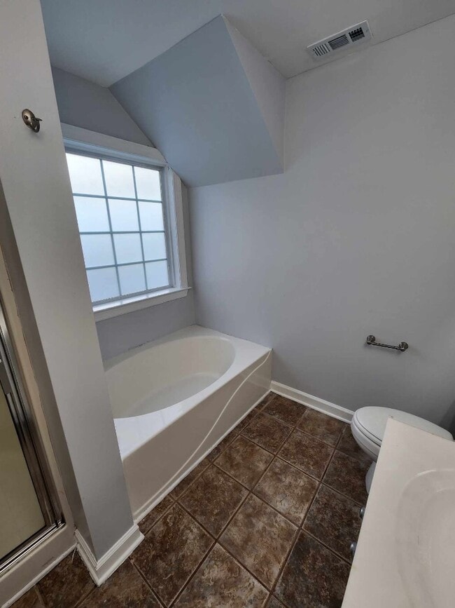 Building Photo - 152 Molinia Dr