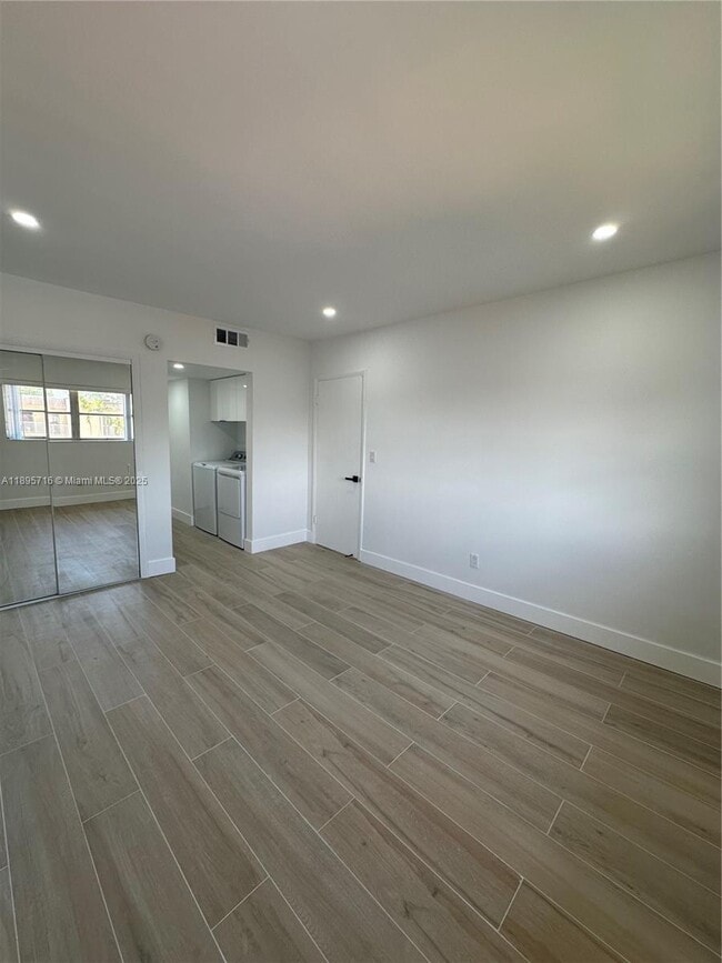 Building Photo - 7505 SW 82nd St