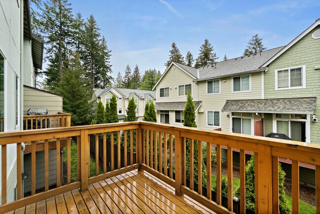 Building Photo - 12909 20th Dr W