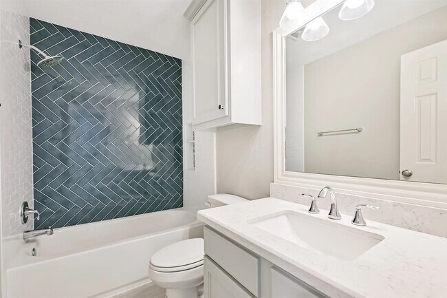 Building Photo - 16022 Diamond Rock Dr