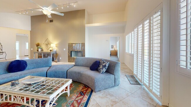 Building Photo - 45576 Whistler Ct
