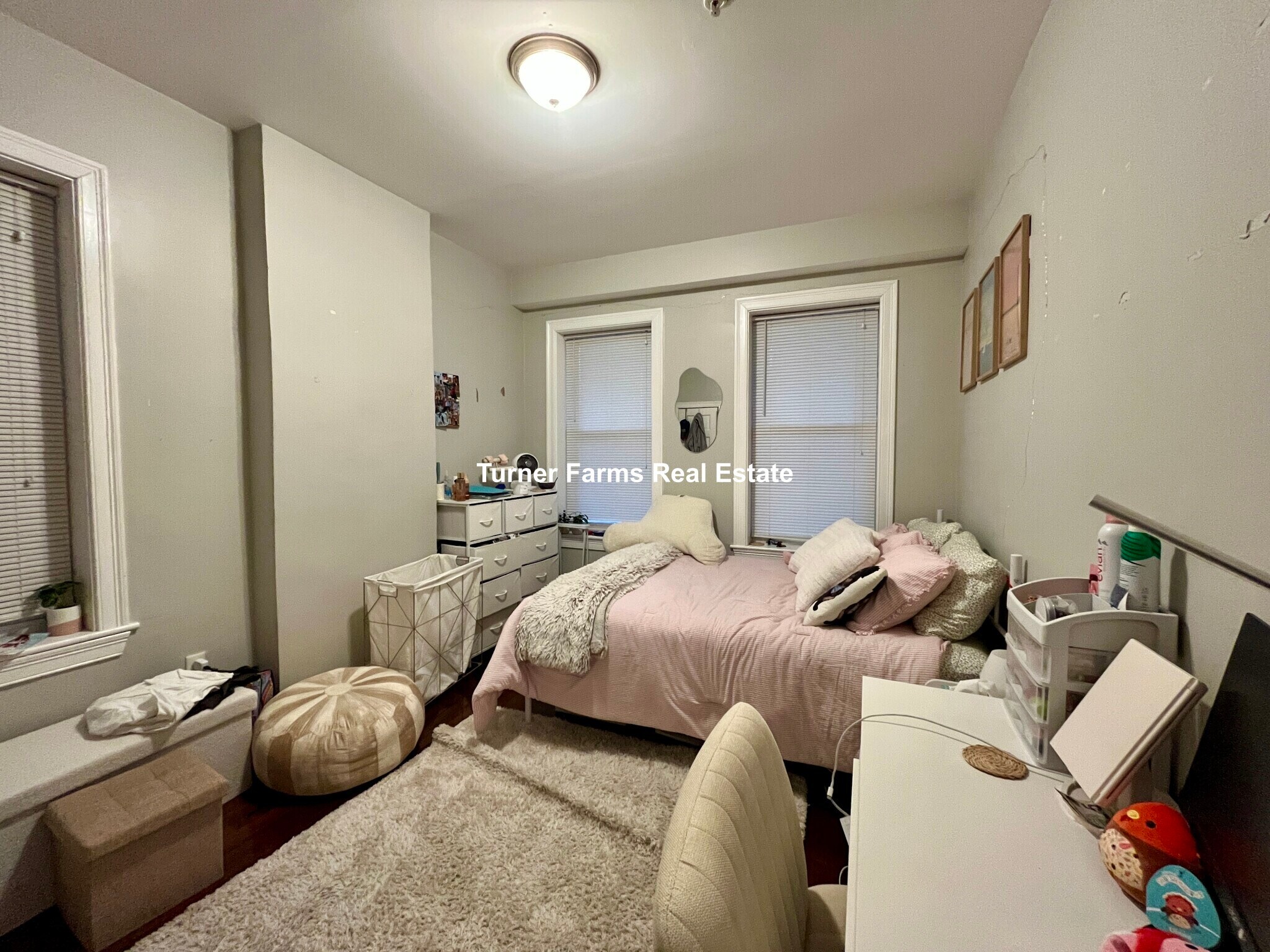 Building Photo - 92 Calumet St