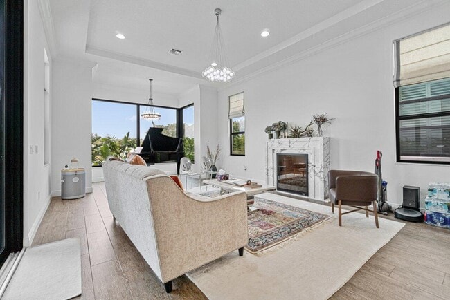 Building Photo - 13026 Artisan Cir