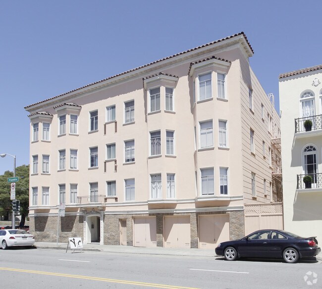 Building Photo - 3150 Franklin