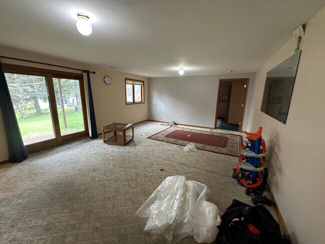 Family Room - 543 Mahogany Way