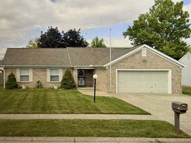 Primary Photo - 804 Woodmere Dr