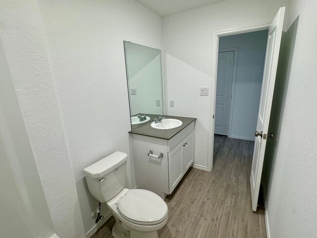 Building Photo - Beautiful 3/2 Rental Home in Bulverde