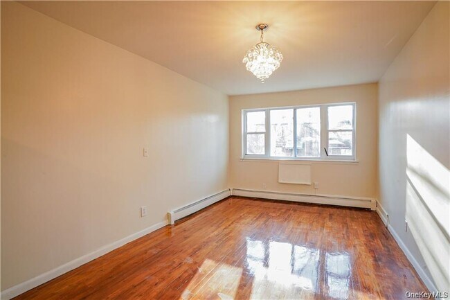 Building Photo - 4116 De Reimer Ave