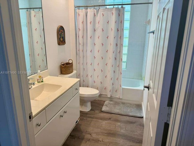 Building Photo - 2486 Bay Isle Dr