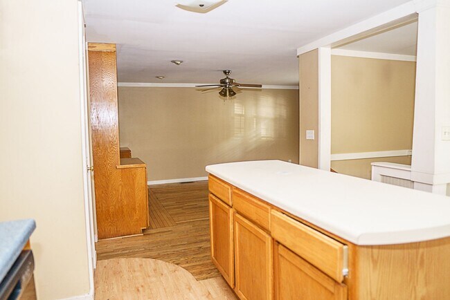 Building Photo - Three Bedroom Home in the Heart of Port Royal