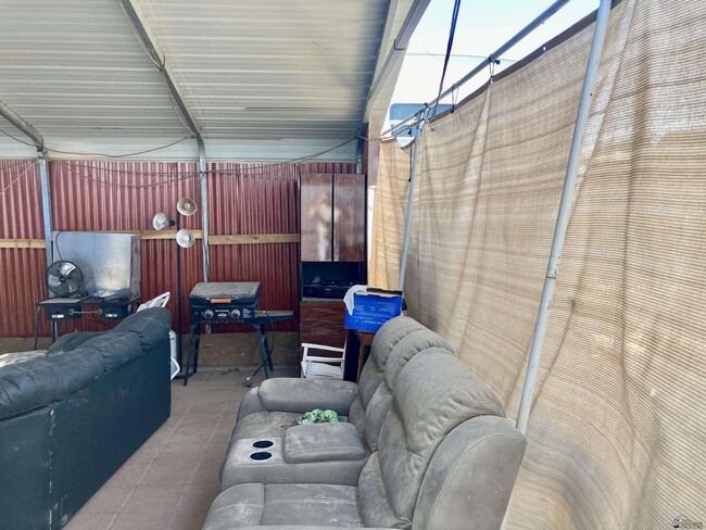 Building Photo - 10517 Camino Del Sol Dr
