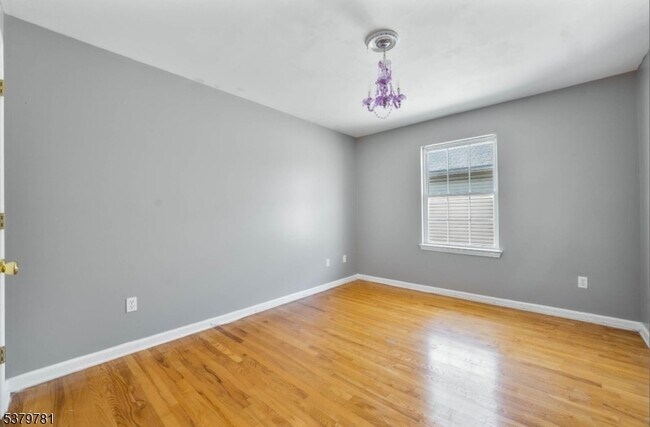 Building Photo - 21-23 Norfolk Street Unit