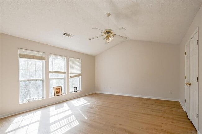 Building Photo - 1570 Swan Valley Ct
