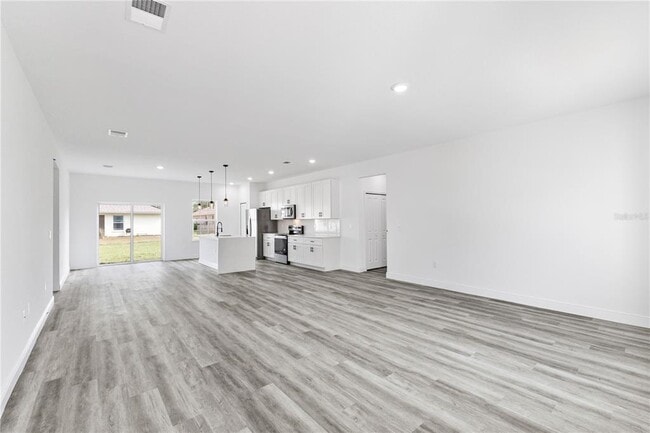 Building Photo - 3041 SW 168th Loop