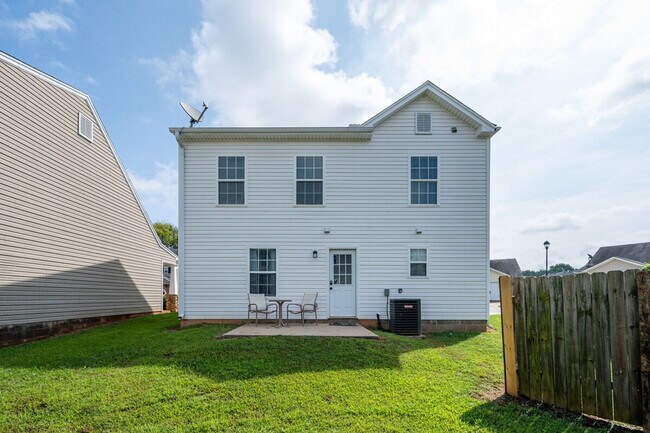 Building Photo - 29 Middleton Ct