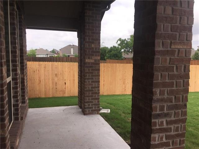 Building Photo - 5105 Rosewood Ln
