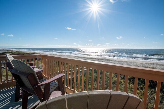 Primary Photo - OCEANFRONT OFF-SEASON MONTHLY 2 BEDROOM NO...