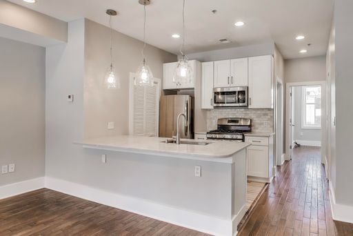 Building Photo - 1220 19th St NE