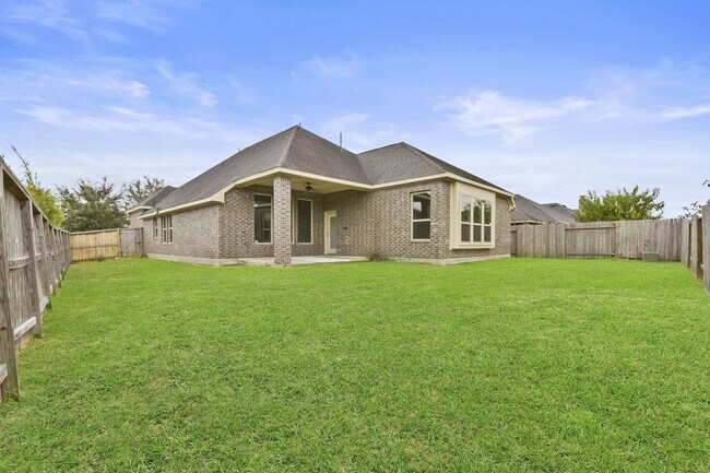 Building Photo - 19706 Terrazza Lake Ln