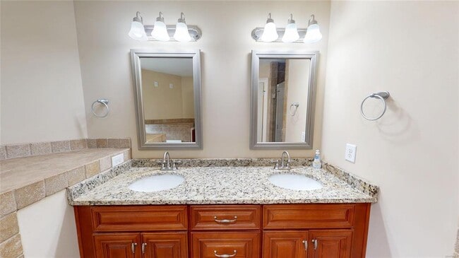 Building Photo - 415 Melison Dr