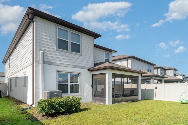 Building Photo - 465 Waterford Dr