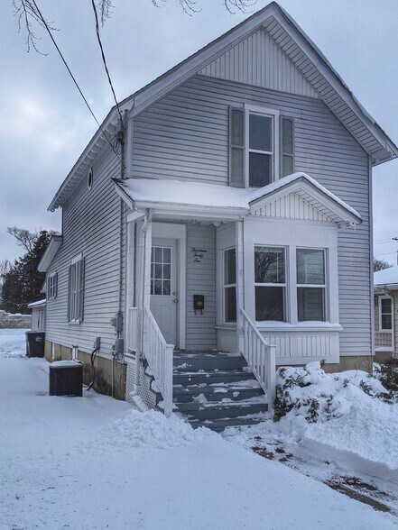 Building Photo - 1346 Euclid Ave