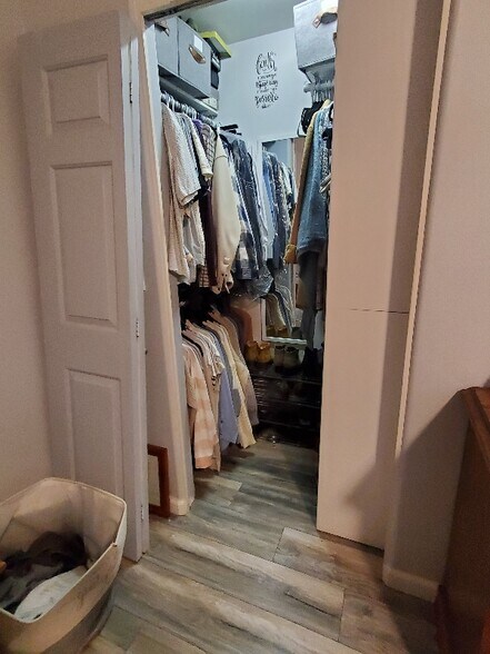 Building Photo - 3022 Mooreland Ave NE